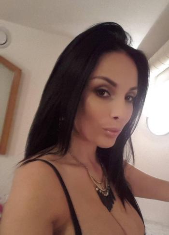 Kate, 28 Caucasian/White female escort, Sarnia